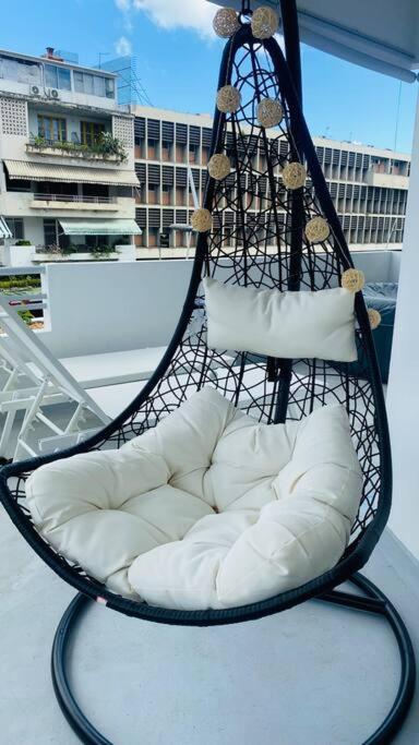 Urban Zen Appart Spacieux Studio Atypique Avec Bain A Remous Proche De Tout Пуэнт-а-Питр Экстерьер фото